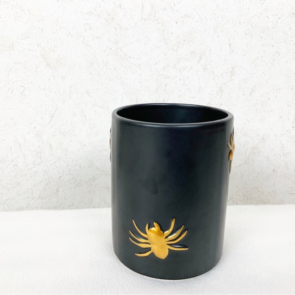 B Harbor Matte Black Gold Spider Mug 18 Oz Halloween Spooky - Picture 2 of 7